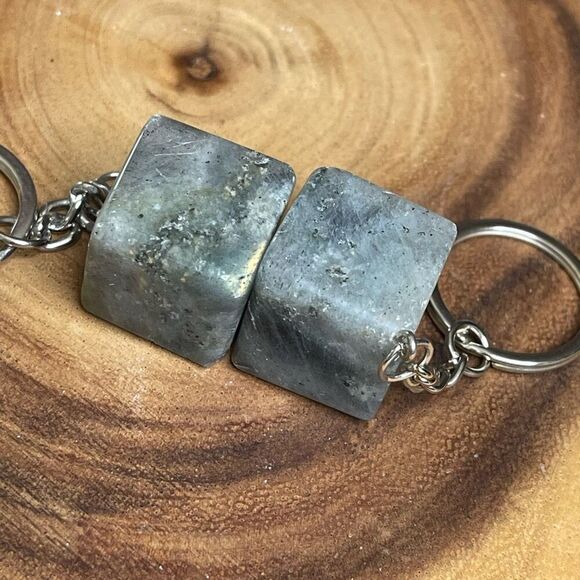 Labradorite cube keychain key ring flash 1” pendant chain NEW hand crafted - Picture 4 of 7